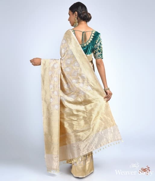 Offwhite_and_gold_tissue_jangla_saree_WeaverStory_05