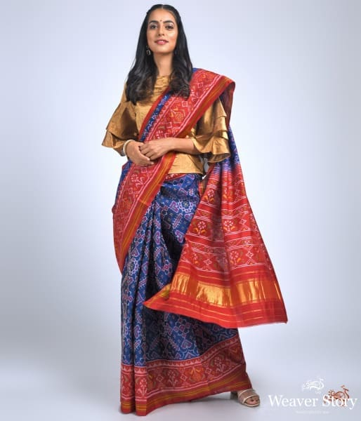 Pure_silk_Gujarat_Patola_saree_in_Blue_and_Red_combination_WeaverStory_02