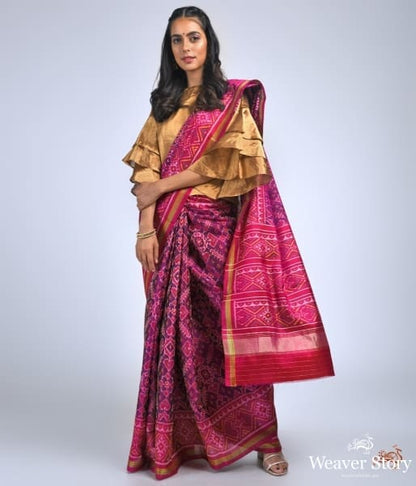 Pure_silk_Gujarat_Patola_saree_in_Purple_and_Pink_combination_WeaverStory_02