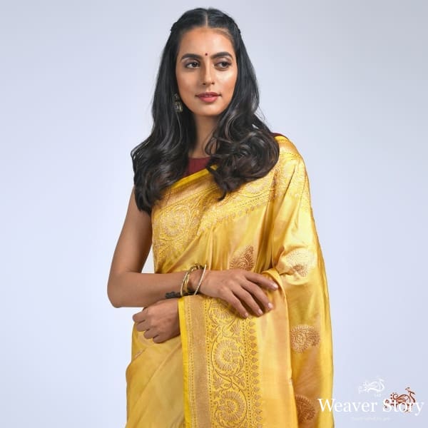 Mustard_katan_silk_saree_in_ektara_weave_WeaverStory_01