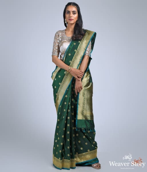 Emerald_Green_katan_silk_saree_with_asharfi_booti_WeaverStory_02