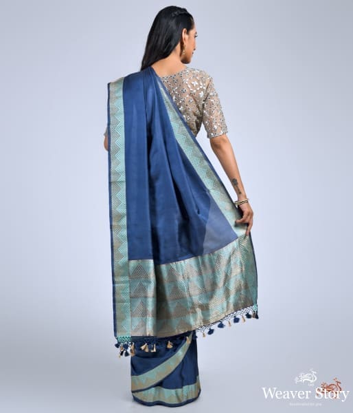 Blue_Katan_silk_Tanchoi_saree_with_chevron_weave_WeaverStory_04