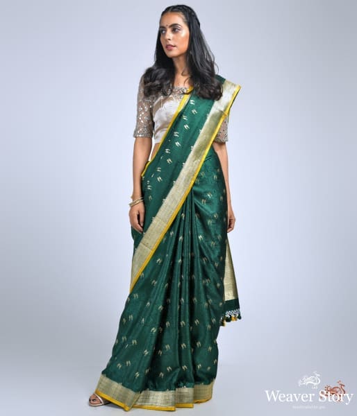 Bottle_Green_Banarasi_Tanchoi_saree_with_bird_motifs_WeaverStory_02