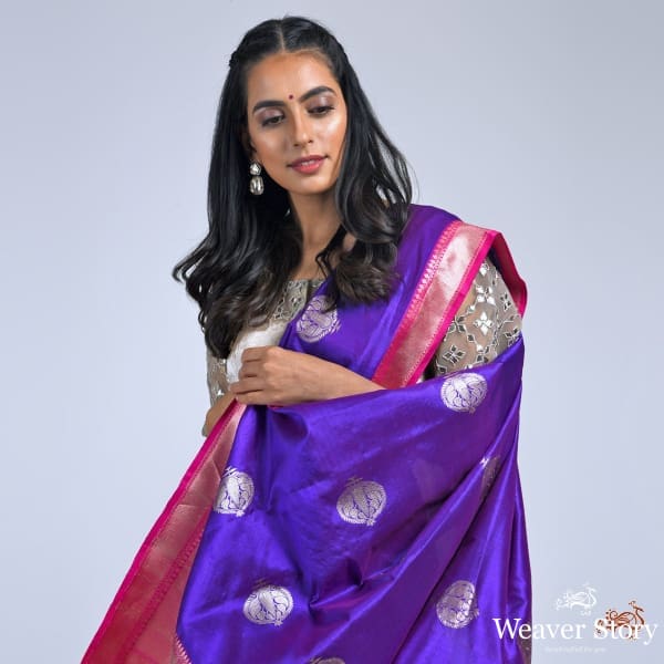 Purple_kadhwa_booti_saree_with_pink_small_border_WeaverStory_01