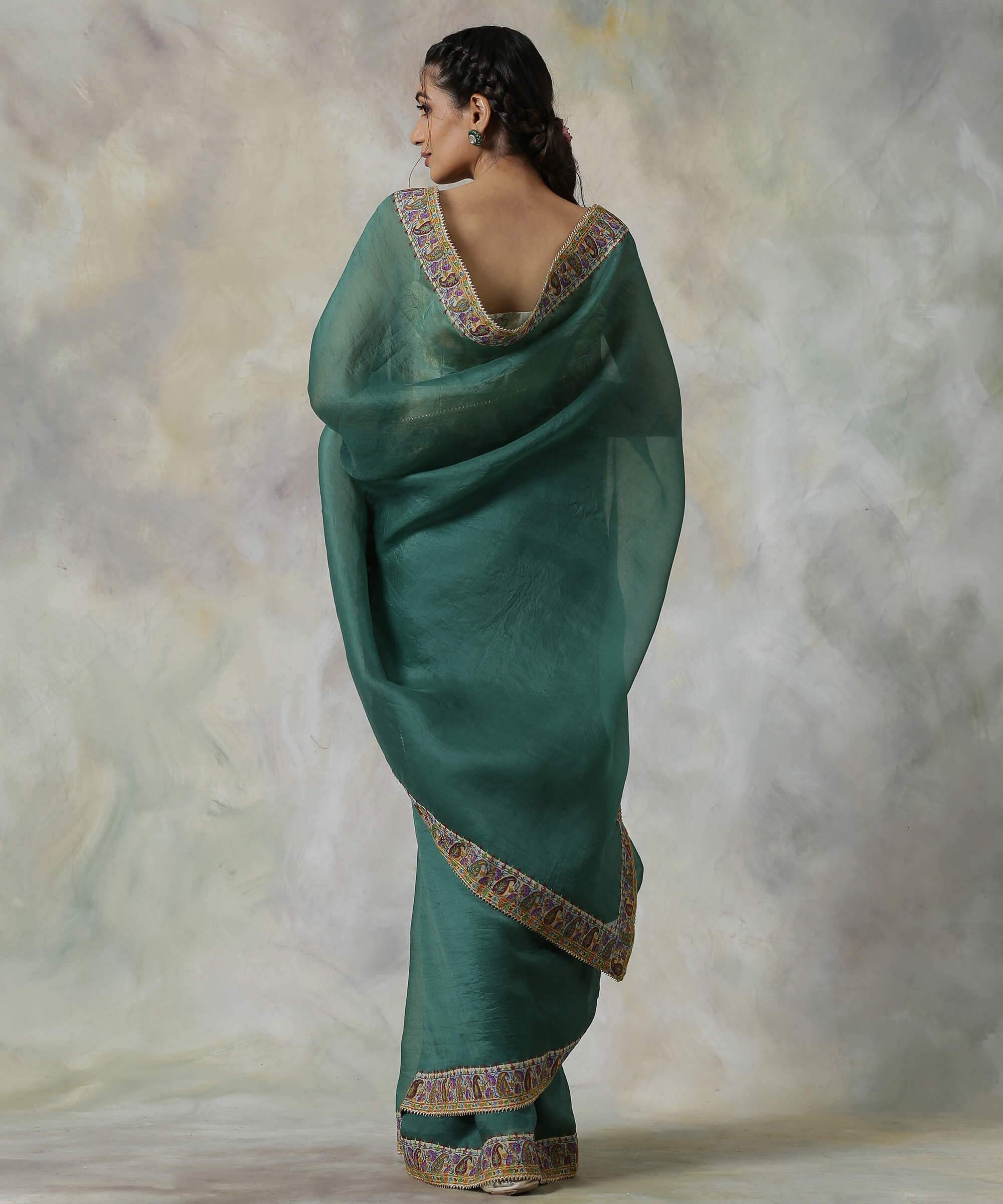 Persian_Green_Organza_Saree_With_with_Hand_Appliqued_Sozni_Needle_Work_Border_WeaverStory_03