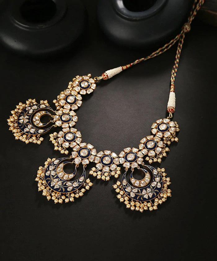 Neelchandni_Handcrafted_Pure_Silver_Moissanite_Polki_Necklace_with_Pearl_Hangings_WeaverStory_01
