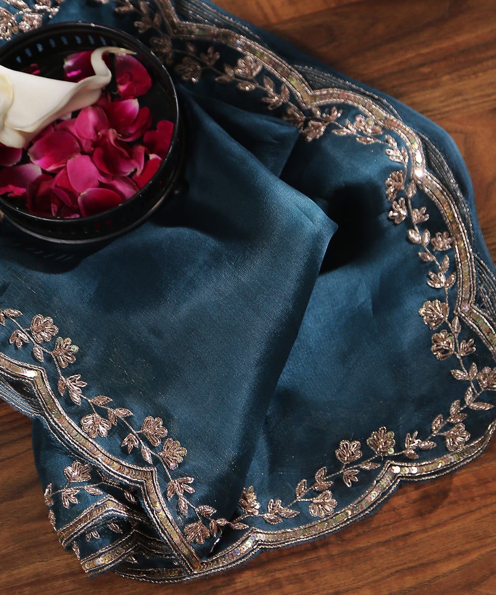 Teal_Green_Handloom_Organza_Dupatta_with_Zardozi_Scalloped_border_WeaverStory_01