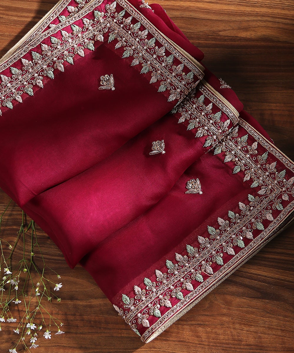 Fuchsia_Organza_Dupatta_with_Zardozi_Border_and_floral_booti_WeaverStory_01