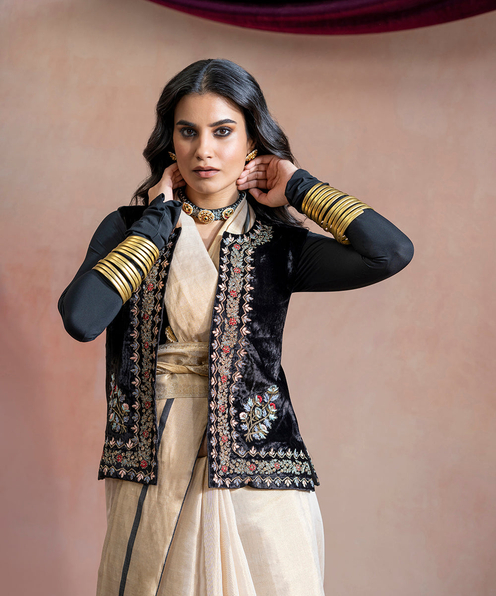 Black_Velvet_Half_Stitched_Jacket_With_Hand_Embroidered_Zardozi_Work_WeaverStory_01