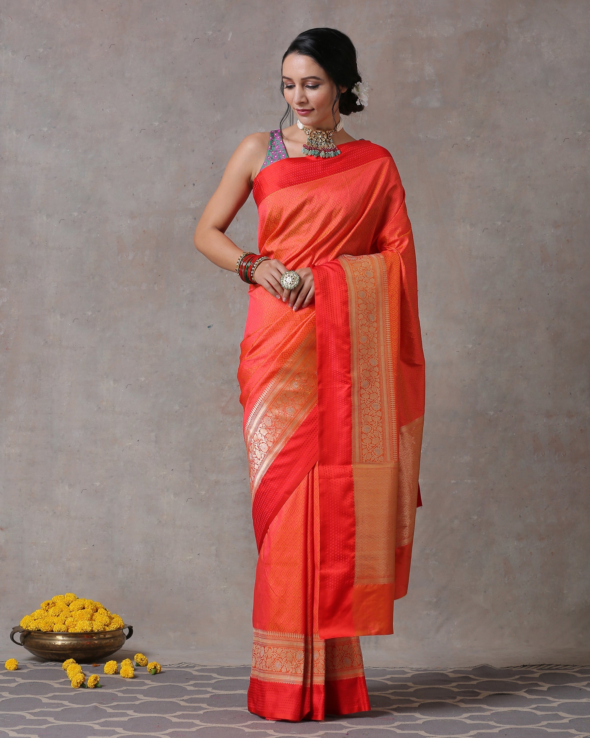 Orange_Handloom_Pure_Katan_Silk_Tanchoi_Banarasi_Saree_With_Red_Satin_Border_WeaverStory_01