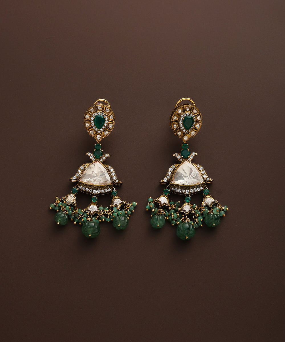 Rudainah_Pure_Silver_Moissanite_Polki_Earrings_With_Emeralds_Beads_WeaverStory_02