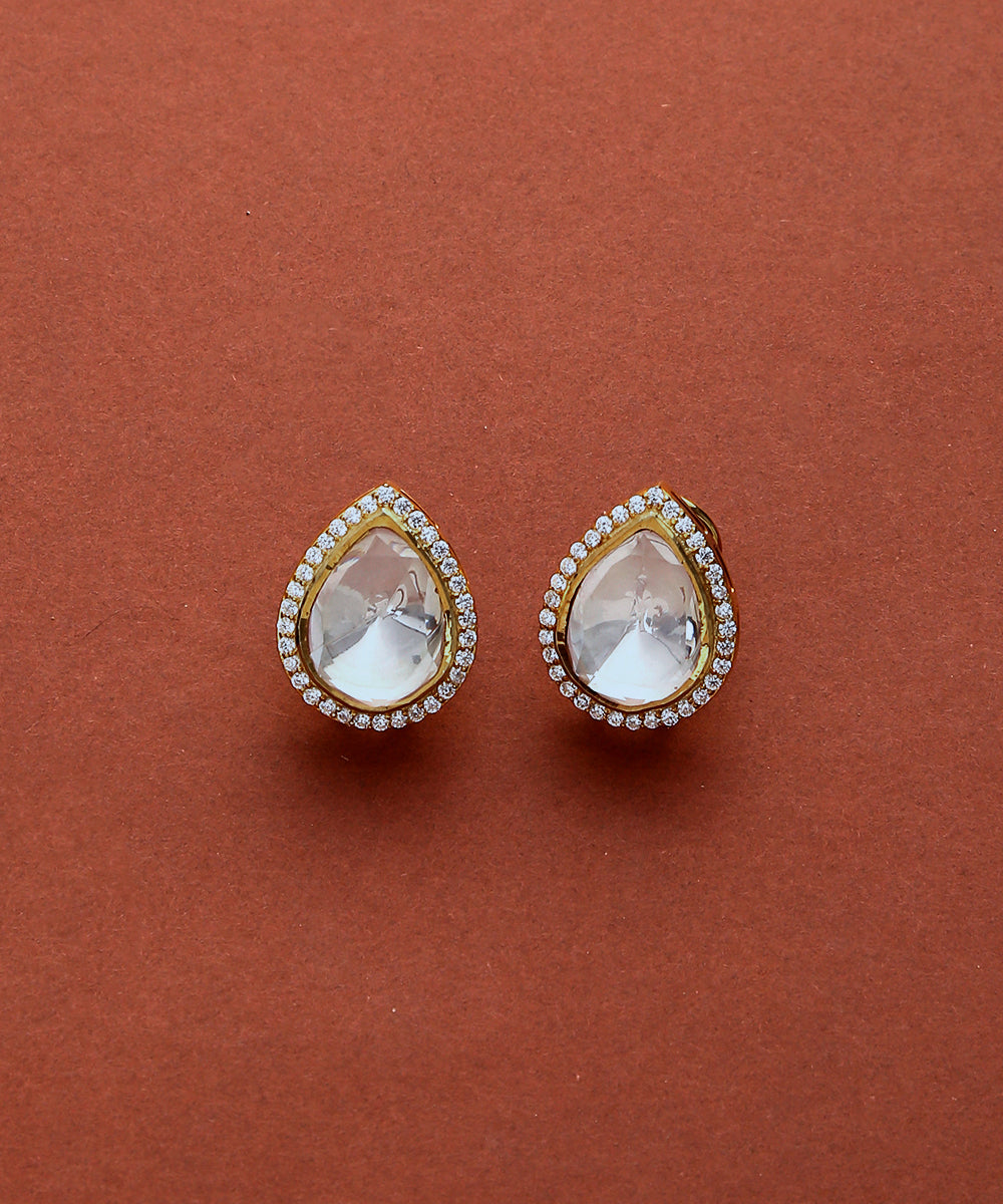 Adya_Pure_Silver_Handcrafted_with_Moissanite_Stud_Earring_WeaverStory_02