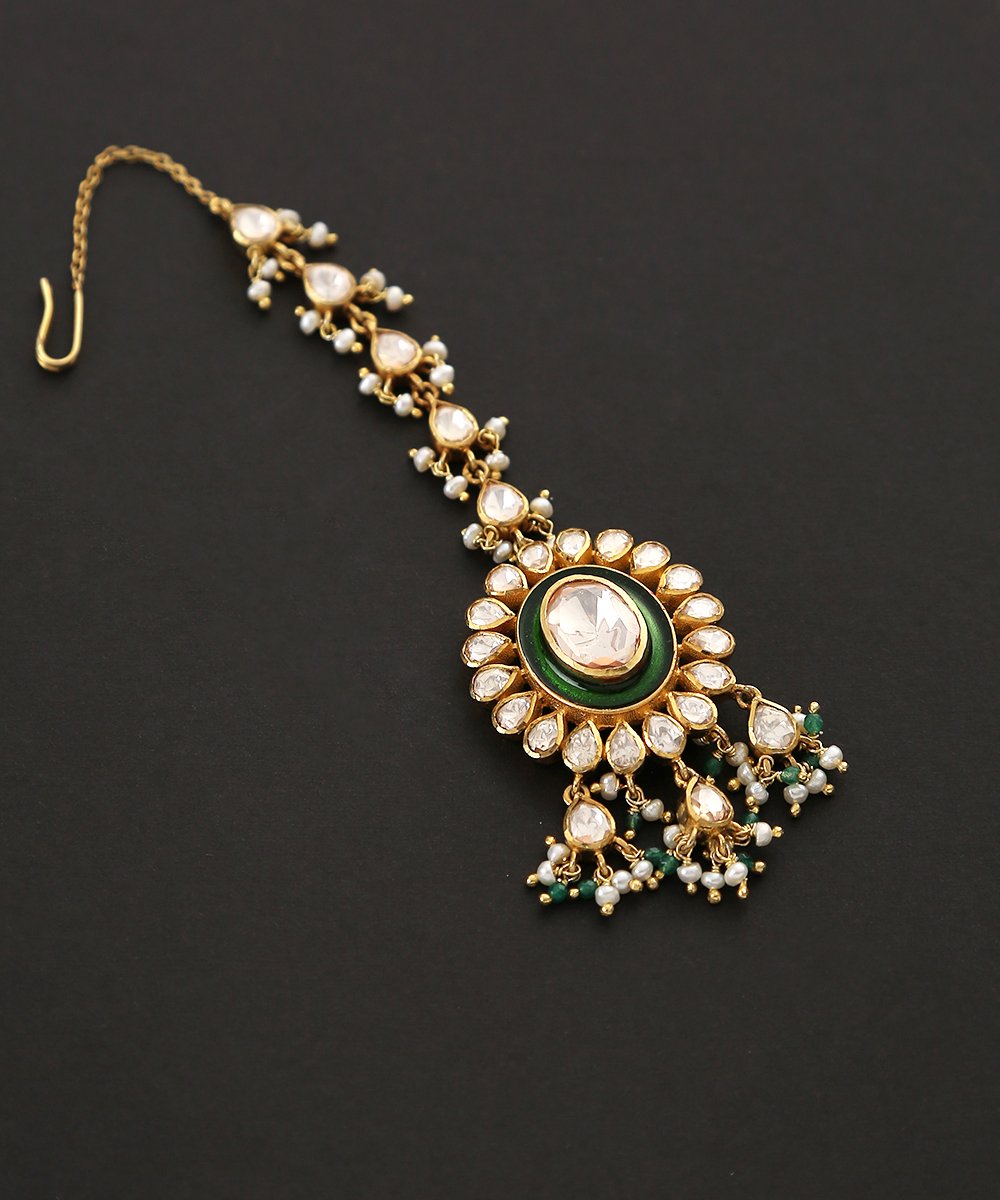 Idris_Handcrafted_Moissanite_Matha_Tika_with_Pearl_Hangings_WeaverStory_02