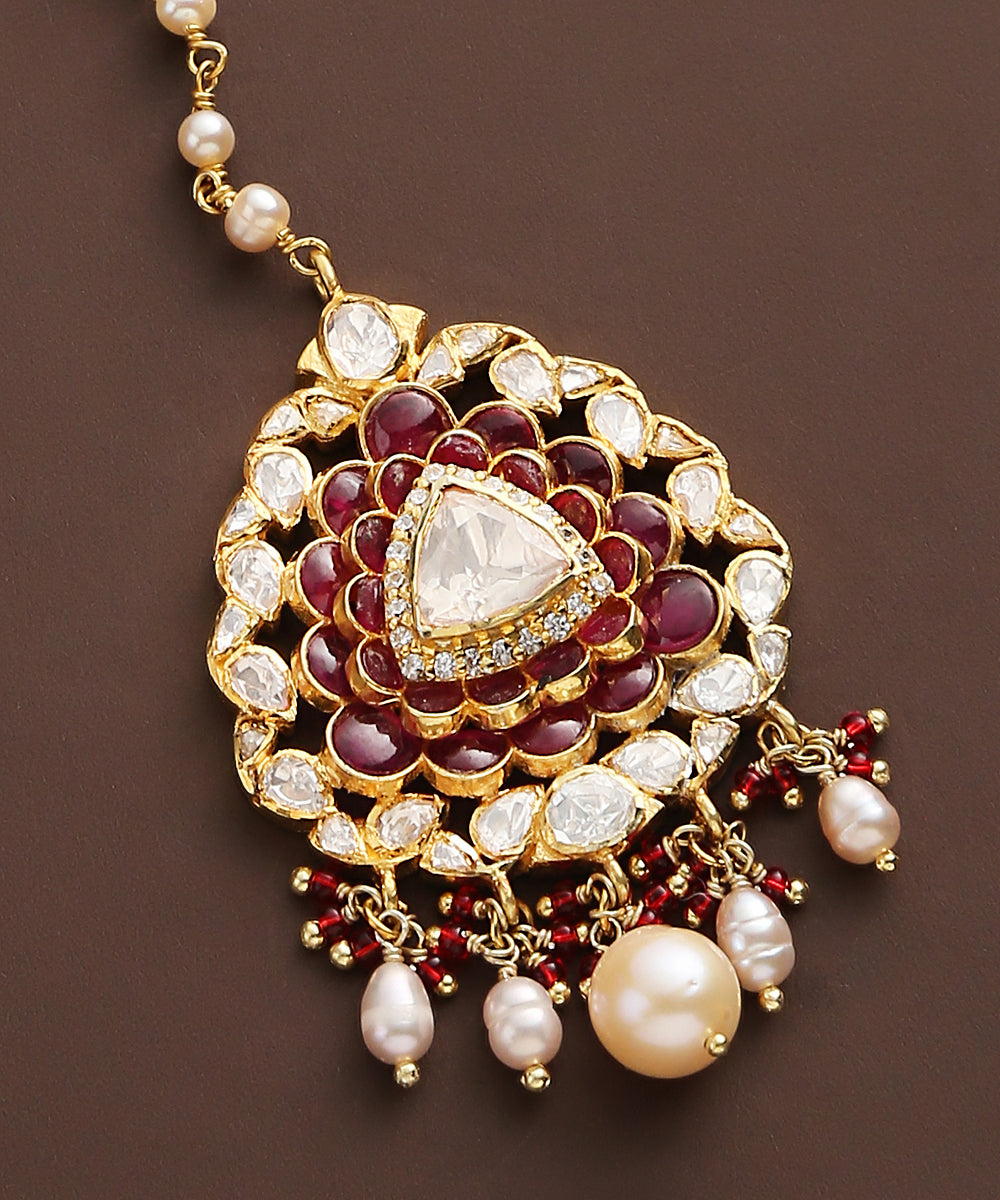 Nazma_Moissanite_Polki_Pure_Silver_Maang_Tika_With_Ruby_And_Pearls_WeaverStory_03