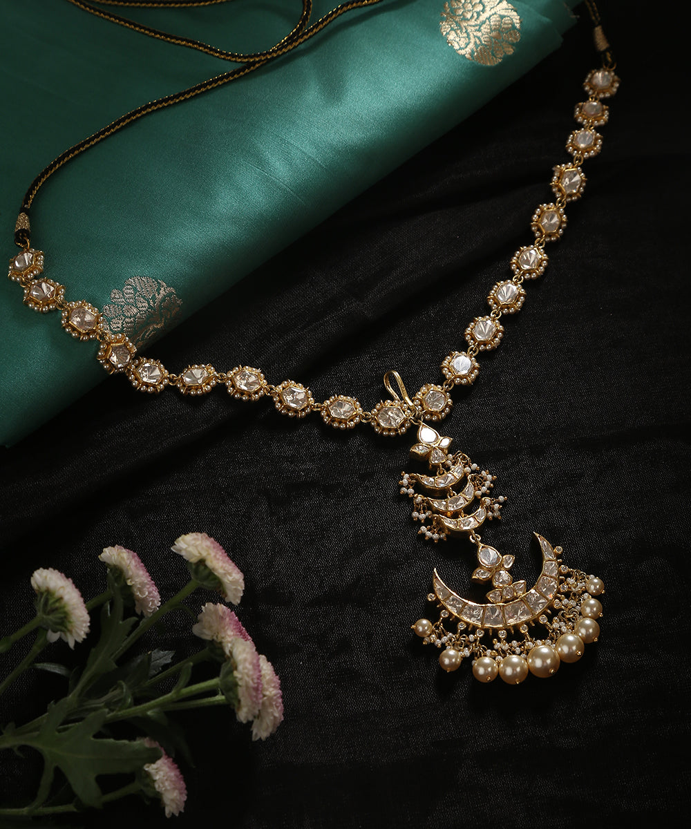 Nehrika_Handcrafted_Pure_Silver_Matha_Patti_With_Moissanite_Polki_WeaverStory_01