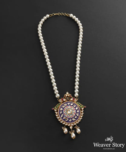 Aleena_Pure_Silver_Necklace_Moissanite_Polki_And_Pearl_Hangings_WeaverStory_02