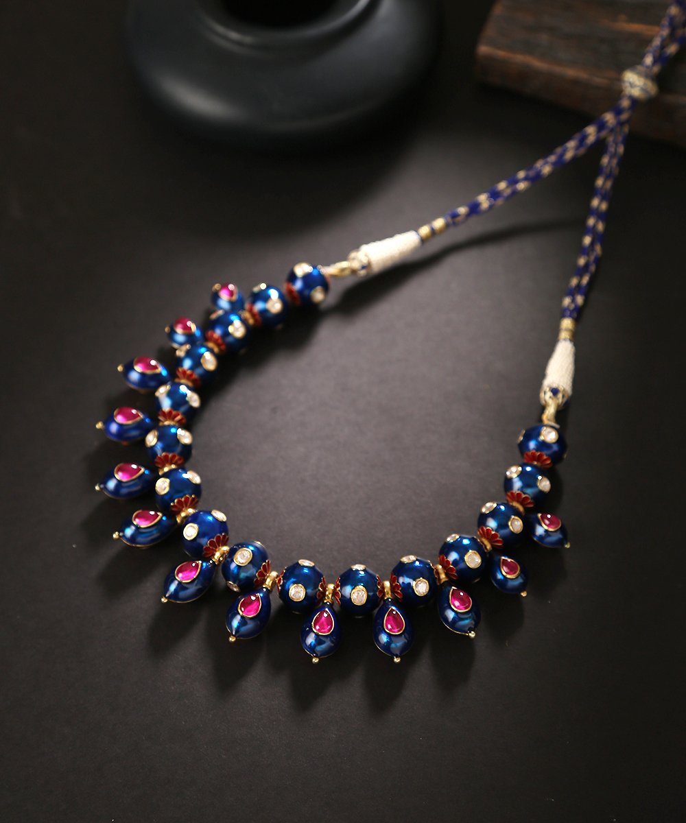 Krisha_Blue_and_Red_Beads_Necklace_WeaverStory_02