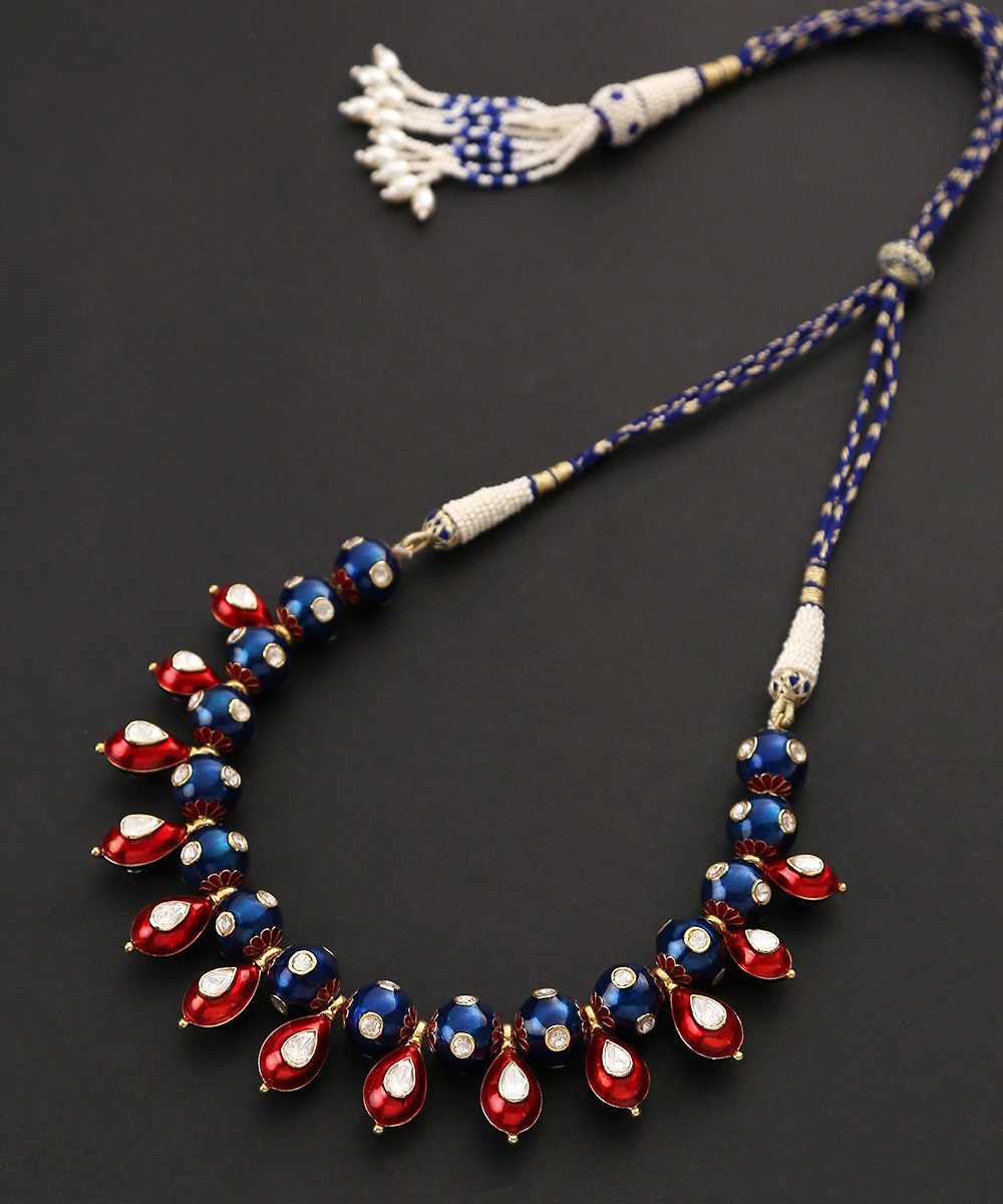 Krisha_Blue_and_Red_Beads_Necklace_WeaverStory_03