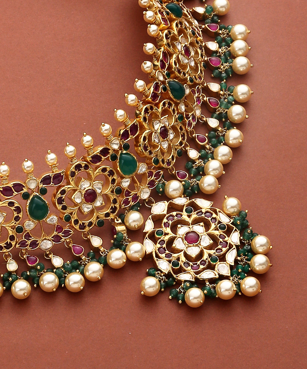 Kaanchana_Handcrafted_Necklace_with_Moissanite_Polki_WeaverStory_03