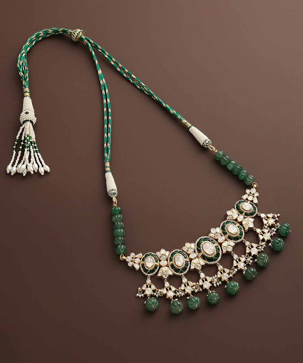 Shaina_Pure_Silver_Necklace_With_Moissanite_Polki_And_Emeralds_WeaverStory_02