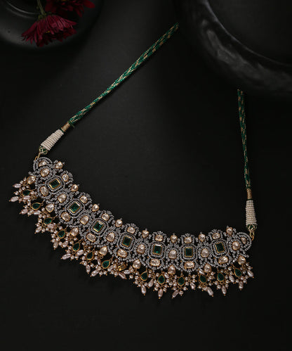 Niharika_Moissanite_Polki_Necklace_Handcrafted_In_Pure_Silver_With_Pearls_Hangings_WeaverStory_01