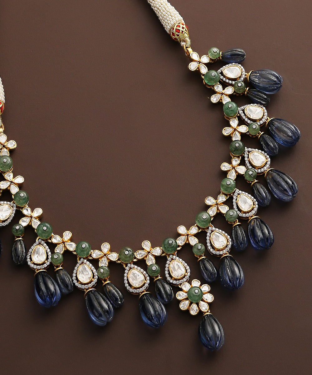 Farwah_Moissanite_Polki_And_Emeralds_Pure_Silver_Necklace_WeaverStory_03