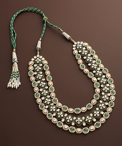Basma_Moissanite_Polki_Necklace_With_Pearls_And_Emeralds_WeaverStory_03