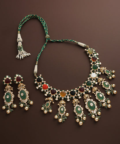 Miraya_Pure_Silver_Necklace_Set_Handcrafted_With_Moissanite_Polki_And_Emeralds_WeaverStory_02