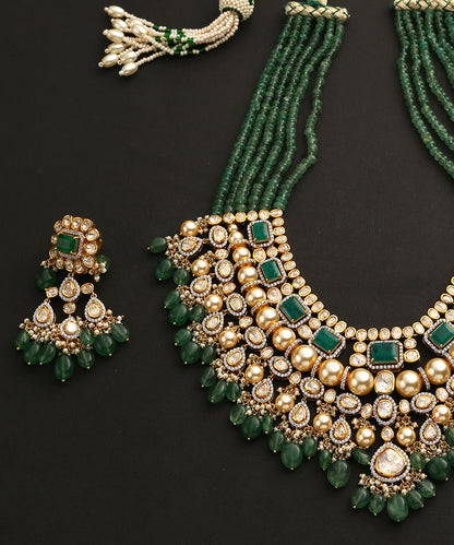 Maham_Handcrafted_Pure_Silver_Necklace_Set_With_Moissanite_Polki_And_Emeralds_WeaverStory_03