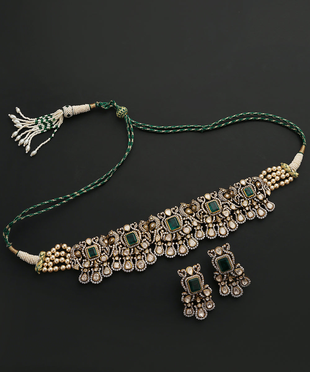 Falak_Necklace_Set_With_Swarovski_And_Emeralds_Handcrafted_in_Pure_Silver_WeaverStory_02