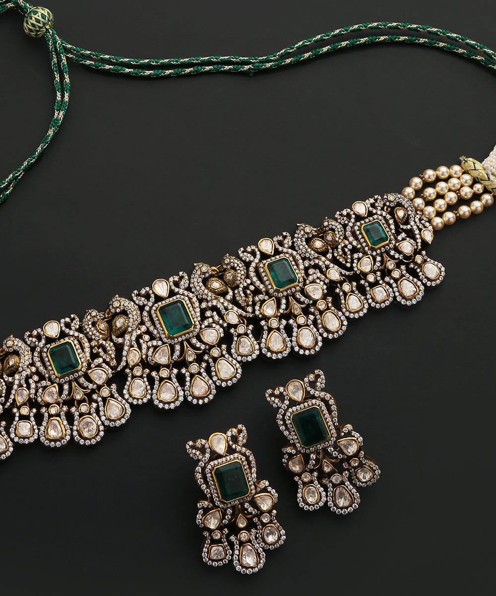 Falak_Necklace_Set_With_Swarovski_And_Emeralds_Handcrafted_in_Pure_Silver_WeaverStory_03