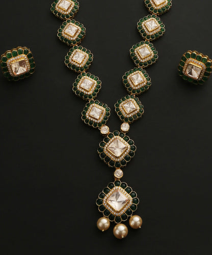 Bareera_Necklace_Set_With_Moissanite_Polki,_Green_Stones_And_Pearls_Handcrafted_in_Pure_Silver_WeaverStory_03