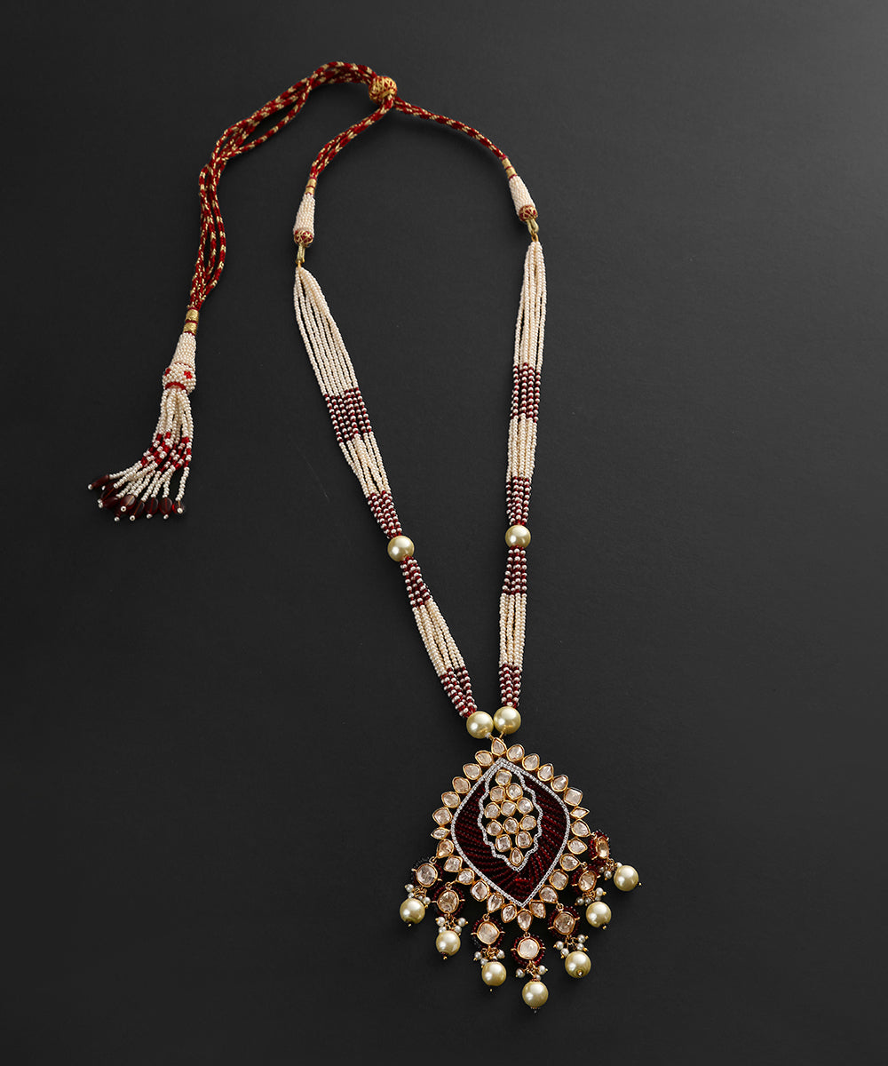 Fareeha_Pure_Silver_Pendant_Necklace_With_Pearls_WeaverStory_02
