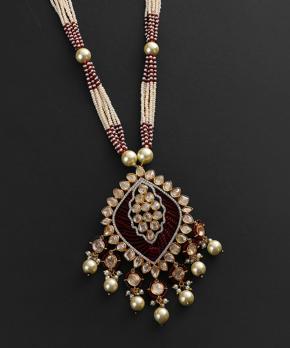 Fareeha_Pure_Silver_Pendant_Necklace_With_Pearls_WeaverStory_03