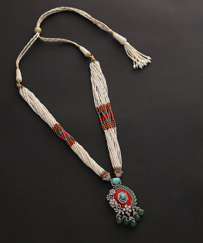 Niloufar_Necklace_With_Swarovski_Handcrafted_In_Pure_Silver_WeaverStory_02