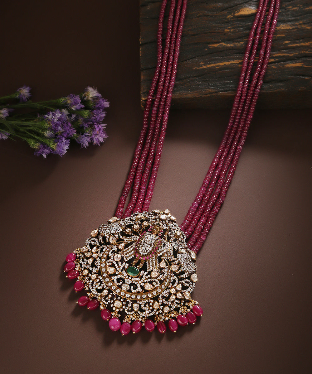 Funoon_Pure_Silver_Necklace_With_Ruby_And_Moissanite_Polki_WeaverStory_01