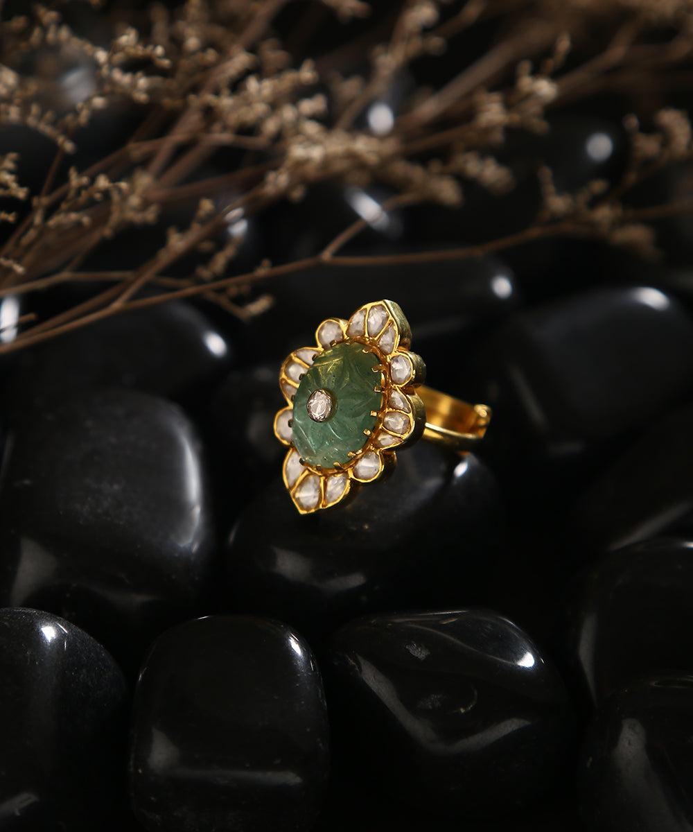 Kavvya_Handcrafted_Pure_Silver_Ring_With_Moissanite_Polki_And_Emeralds_WeaverStory_01