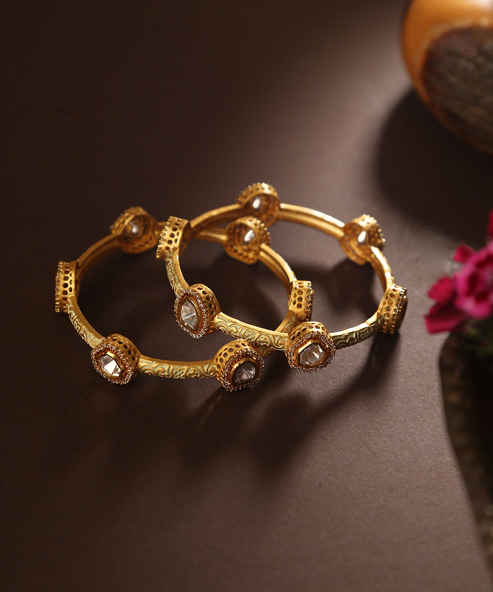 Aamira_Handcrafted_Bangle_With_Moissanite_Kundan_And_Studs_WeaverStory_01