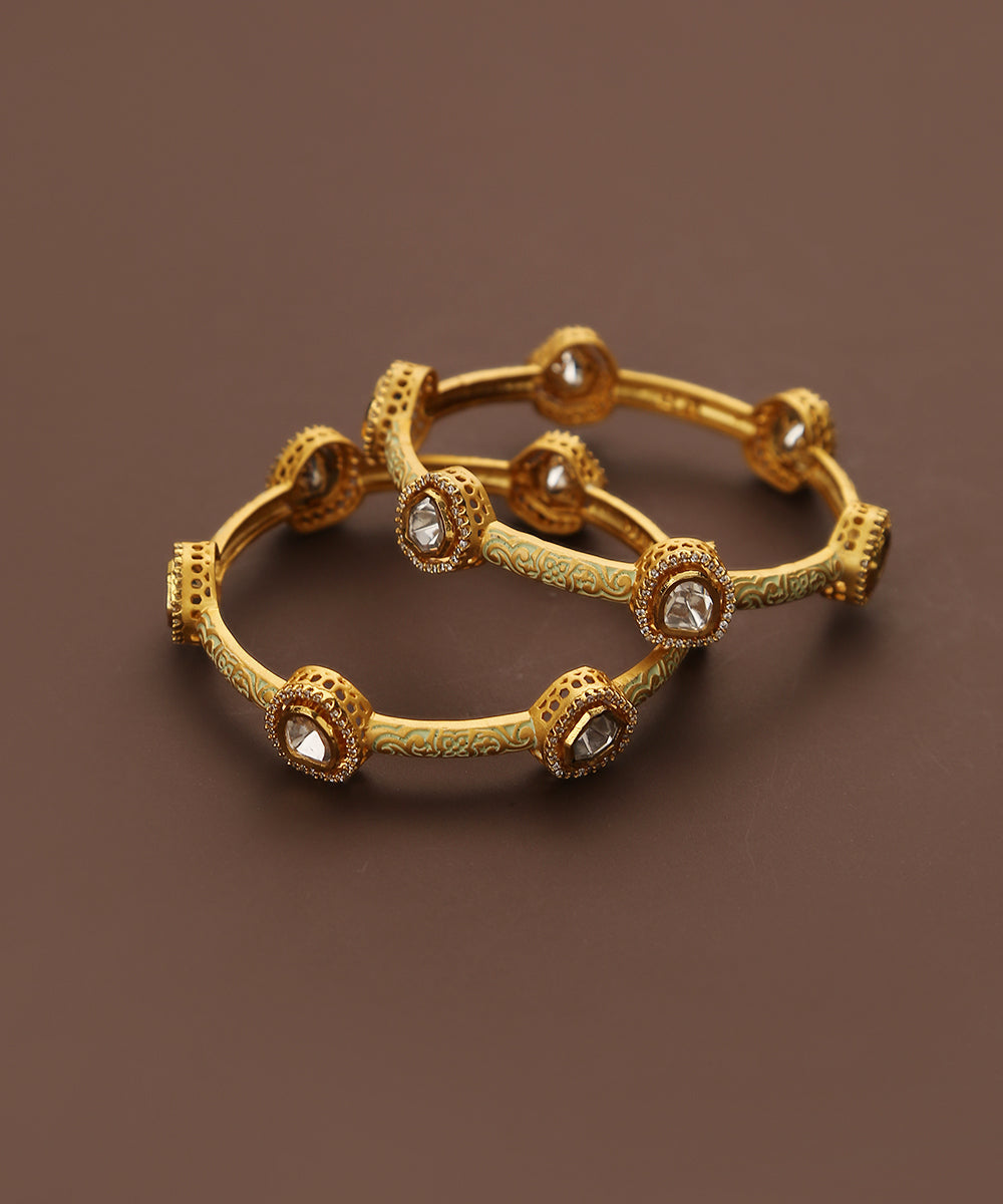 Aamira_Handcrafted_Bangle_With_Moissanite_Kundan_And_Studs_WeaverStory_02