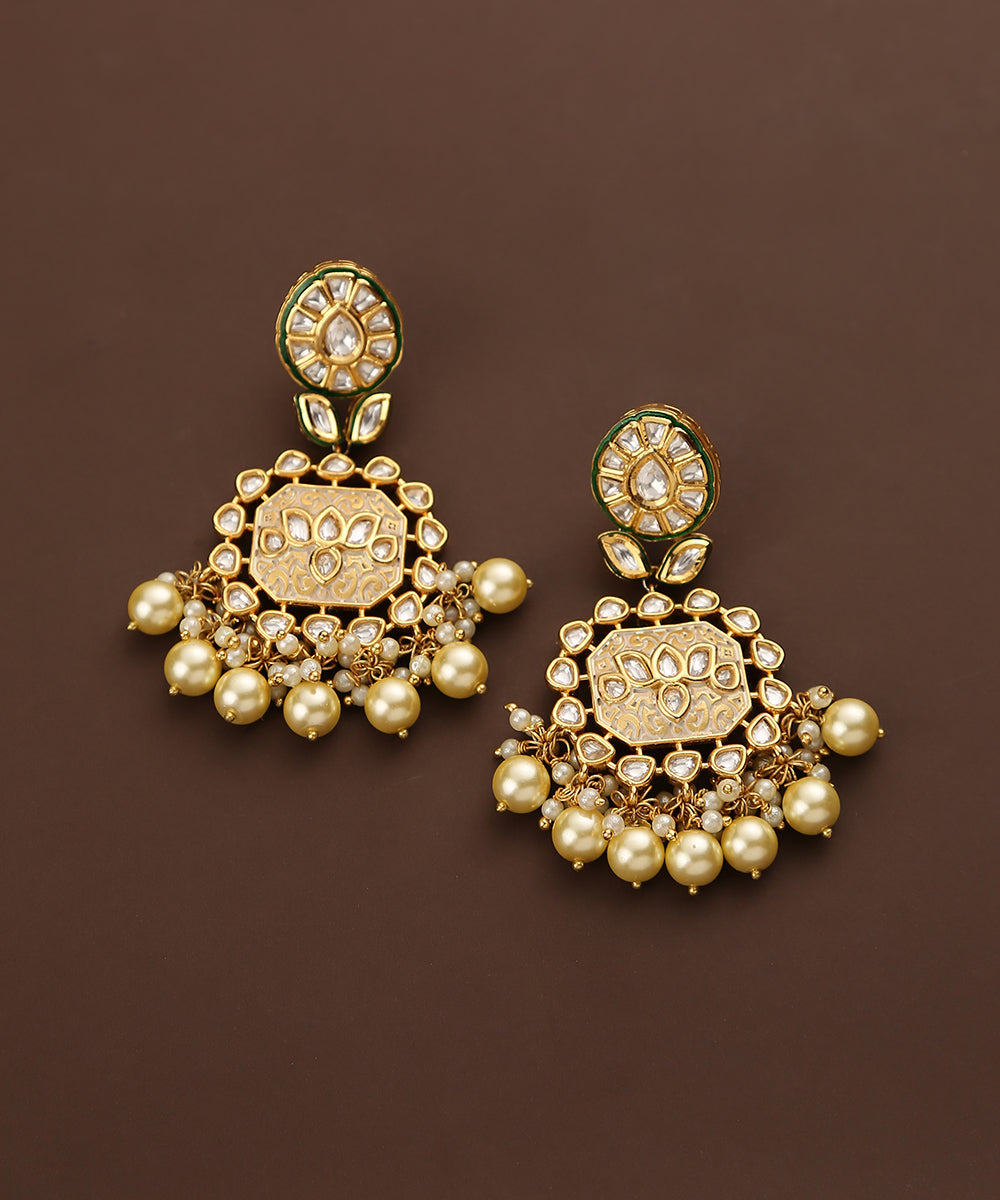 Farwah_Handcrafted_Earrings_With_Moissanite_Kundan_And_Pearls_WeaverStory_02