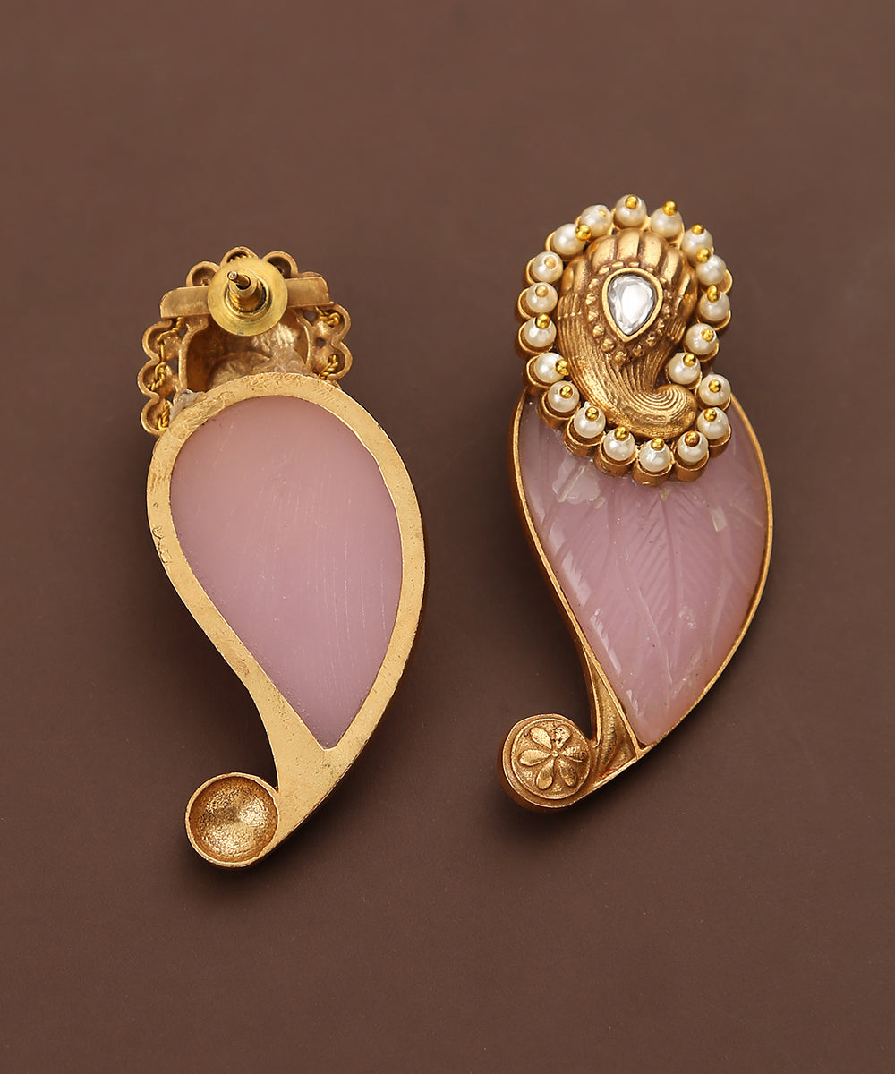 Aabis_Handcrafted_Earrings_With_Moissanite_Kundan_And_Pearls_WeaverStory_03