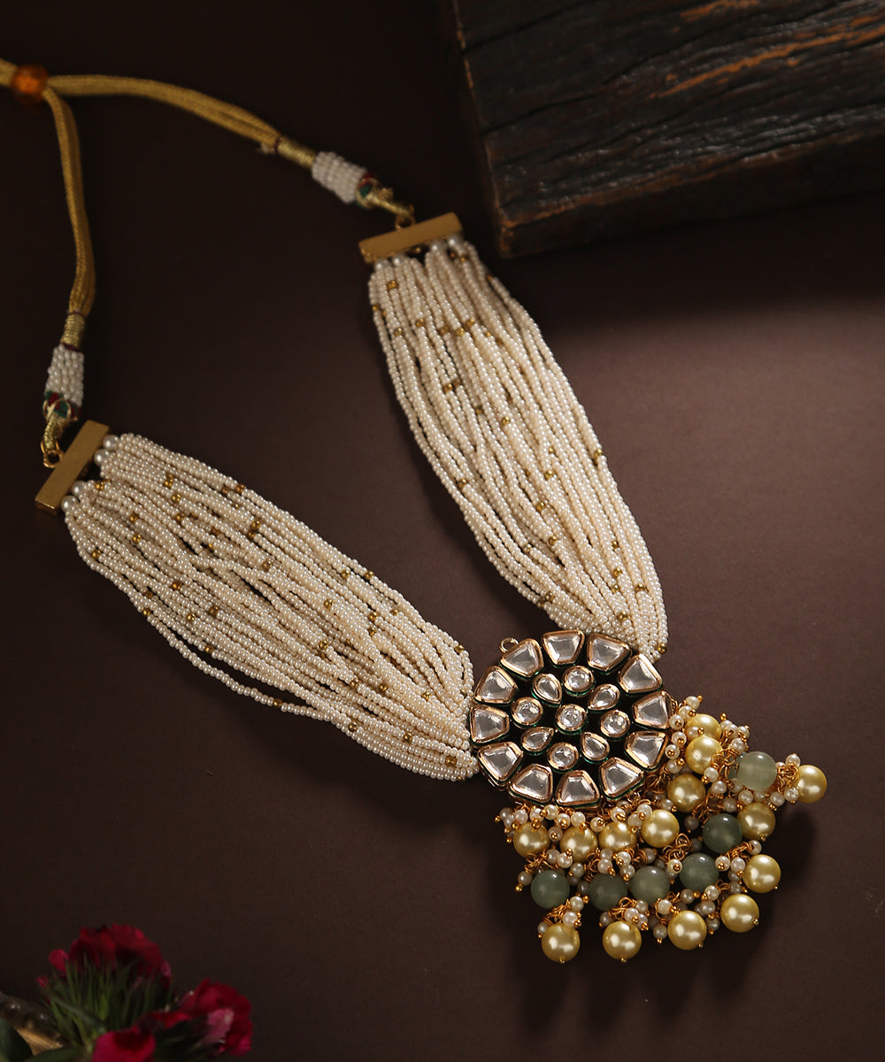 Elham_Necklace_Handcrafted_With_Moissanite_Kundan_And_Pearls_WeaverStory_01