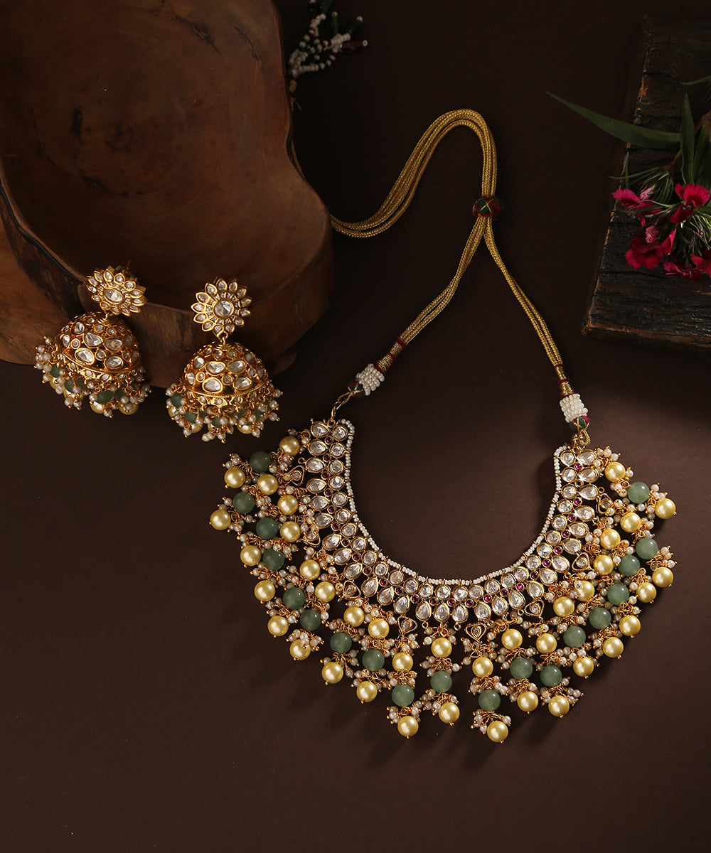 Elnaz_Necklace_Set_Handcrafted_With_Moissanite_Kundan_And_Pearls_WeaverStory_01