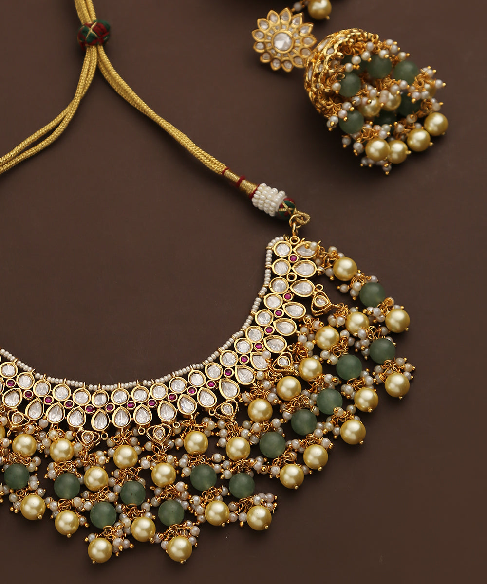 Elnaz_Necklace_Set_Handcrafted_With_Moissanite_Kundan_And_Pearls_WeaverStory_03