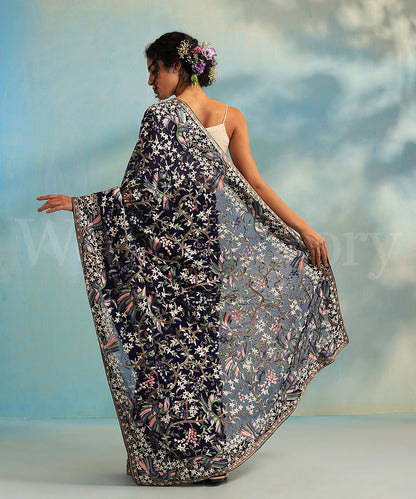 Blue_Handloom_Crepe_Parsi_Gara_Saree_With_All_Over_Floral_Jaal_WeaverStory_03
