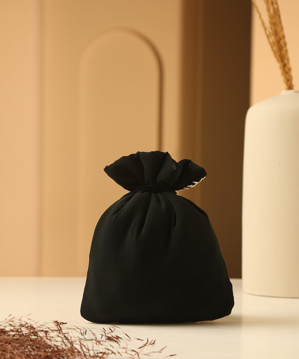 Crepe_Black_Single_Side_Hand_Embroidered_Parsi_Gara_Potli_With_Flower_Motifs_WeaverStory_02