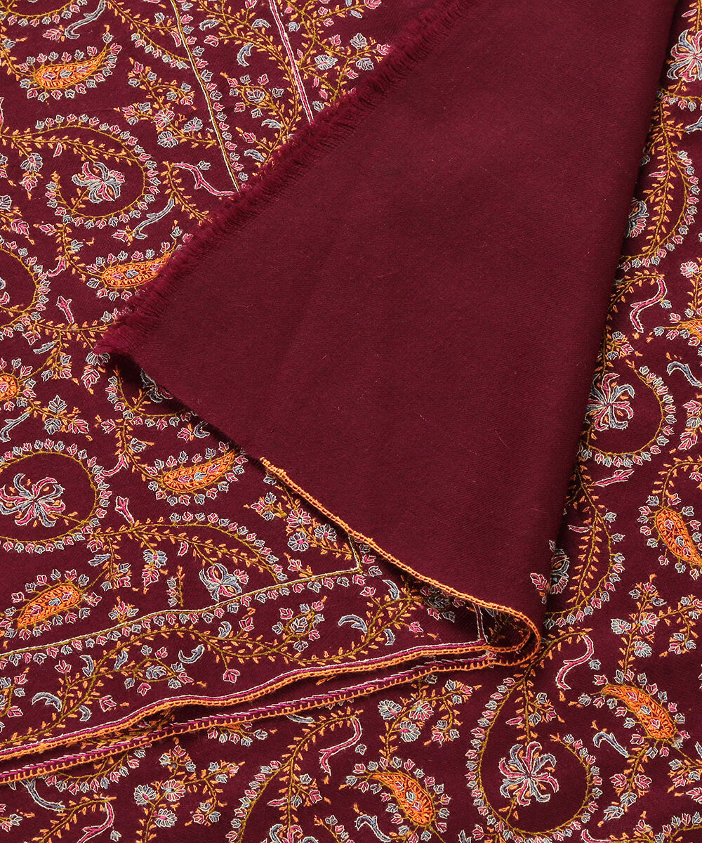 Wine_Hand_Embroidered_Pure_Pashmina_Shawl_with_Sozni_Embroidery_WeaverStory_02