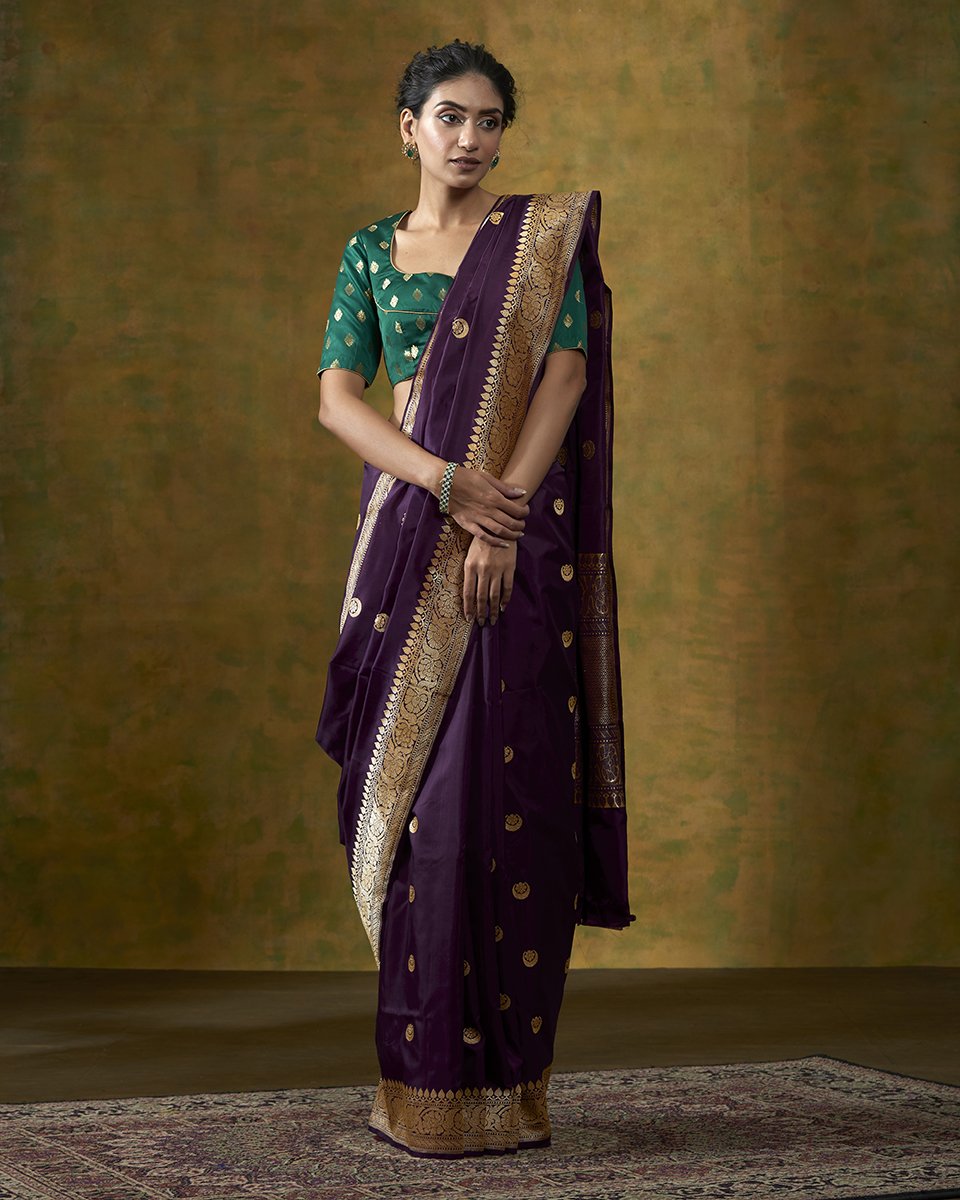 Wine_Handloom_Banarasi_Saree_with_Chand_Boota_and_Lion_Pallu_WeaverStory_02