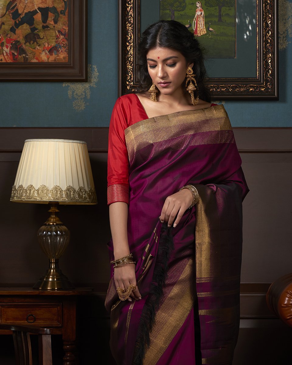 Wine_Handloom_Kanjivaram_Silk_Saree_With_Gold_Zari_Border_WeaverStory_01