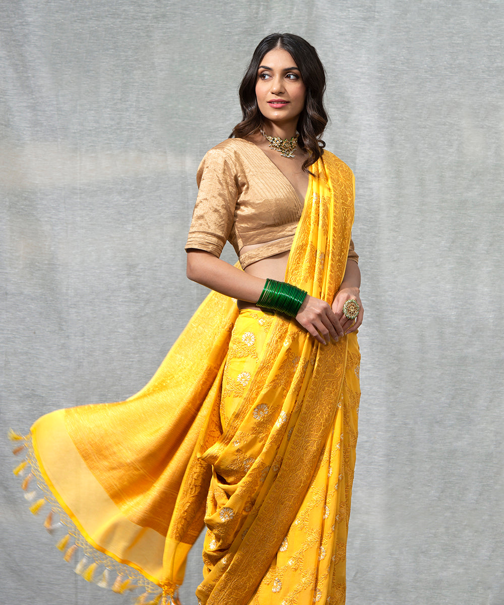 Buy Okhai Discharge Handblock Print Yellow Maheshwari Silk Saree Online –  Okhaistore